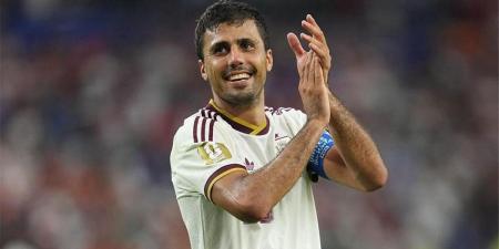 بالبلدي : تقارير:
انتقال
رودري
إلى
ريال
مدريد
في
خطر..
وعملاق
أوروبي
يترقب