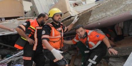 بالبلدي: الجيش
الإسرائيلي
يرد
على
دعوة
ملادينوف
بقصف
غزة
وقتل
فلسطينيين