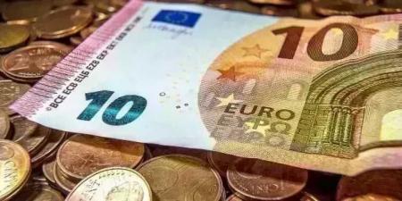 سعر
اليورو
اليوم
الثلاثاء
4
أغسطس
2026
في
البنوك..
تحديث
لحظي