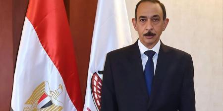 بالبلدي: ضربة
      موجعة
      لمافيا
      الغلال..
      إحباط
      تهريب
      77
      طن
      قمح
      محلي
      في
      طهطا
      بسوهاج