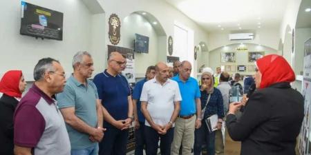 وزير
الدولة
للإنتاج
الحربي
يتفقد
خطوط
الإنتاج
بشركة
أبي
قير
للصناعات
الهندسية
بحضور
محافظ
الإسكندرية