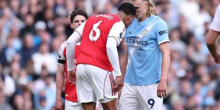 بالبلدي : مواعيد
مباريات
اليوم
الأحد
1682026
والقنوات
الناقلة..
الزمالك
ضد
مودرن
سبورت
وآرسنال
يصطدم
بـ
مانشستر
سيتي
