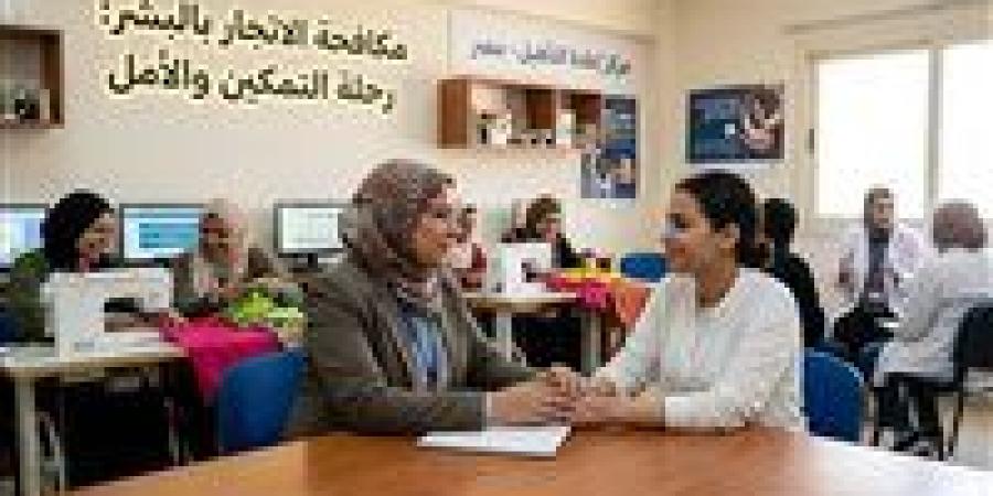 بالبلدي: تضافر
      الجهود
      الوطنية
      لمكافحة
      الاتجار
      بالبشر..
      الدولة
      تعزز
      الحماية
      والتوعية
      وتوسع
      مظلة
      الدعم
      للضحايا