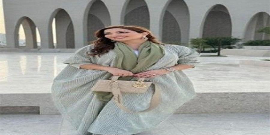 بالبلدي: إطلالات
      النجمات
      في
      ربيع
      2026
      أناقة
      تجمع
      الحيوية
      والبساطة