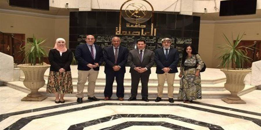 بالبلدي: جامعة
      العاصمة
      تفتح
      آفاق
      التعاون
      مع
      جامعة
      قرطبة
      الإسبانية
      عبر
      إيراسموس
      بلس