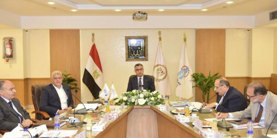 بالبلدي : وزير
      التموين:
      الشركة
      القابضة
      للصناعات
      الغذائية
      ركيزة
      أساسية
      لتأمين
      السلع
      واستقرار
      الأسواق