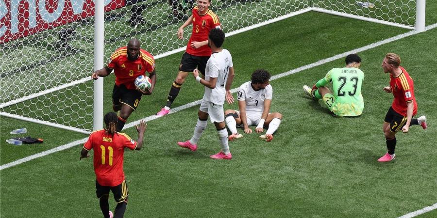 بالبلدي : خبير
      تحكيمي
      يوضح:
      هل
      يستحق
      محمد
      هاني
      الطرد
      في
      مباراة
      مصر
      وبلجيكا؟