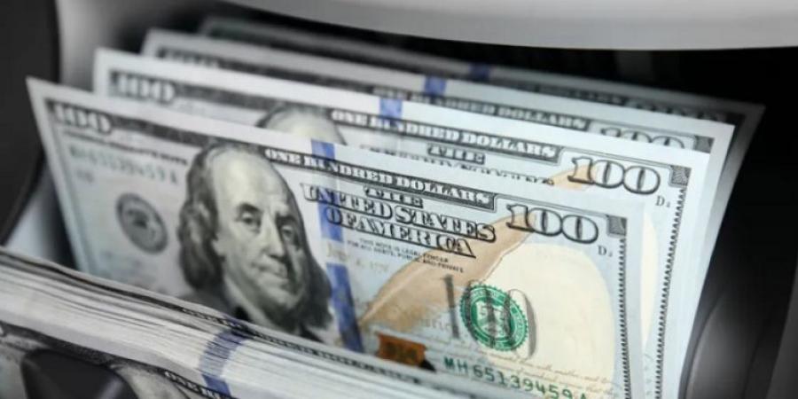 بالبلدي : الدولار
      يواصل
      التراجع
      أمام
      الجنيه..
      والعملة
      الأمريكية
      تسجل
      50.32
      جنيهًا
      بالبنك
      المركزي