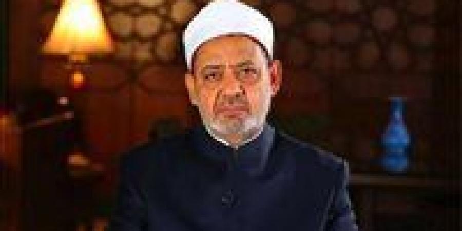 بالبلدي: شيخ
      الأزهر
      يهنئ
      الرئيس
      السيسي
      والأمتين
      العربية
      والإسلامية
      بالعام
      الهجري
      الجديد