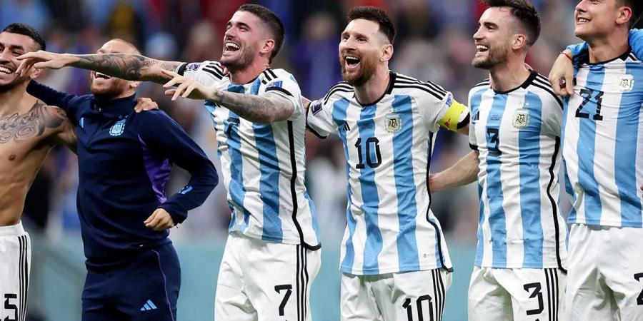 بالبلدي : تشكيل
      الأرجنتين
      المتوقع
      أمام
      الجزائر
      اليوم
      في
      كأس
      العالم