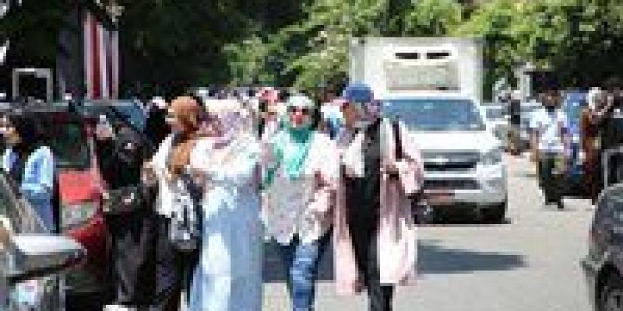 بالبلدي : عاجل|
      حيازة
      المحمول
      تعرضك
      للرسوب..
      تنبيهات
      هامة
      لطلاب
      الثانوية
      العامة
      2026