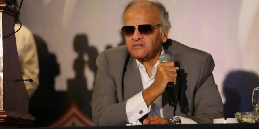 بالبلدي : ممدوح
      عباس:
      إنشاء
      2
      مول
      واستاد
      لـ
      الزمالك
      بـ38
      مليون
      دولار..
      والصفقات
      مش
      دوري