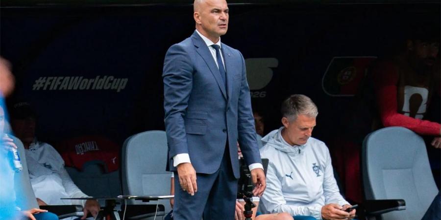 بالبلدي : مدرب
      البرتغال
      يبرر
      تصرف
      رونالدو
      بعد
      التعادل
      أمام
      الكونغو
      الديمقراطية
      ويدافع
      عن
      لاعبيه