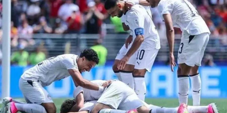 ترتيب
      مجموعات
      كأس
      العالم
      2026
      بعد
      نهاية
      الجولة
      الأولى