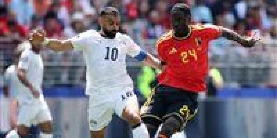 بالبلدي: أحمد
      صالح
      مقتنع
      بخيارات
      العميد
      وتمنيت
      مشاركة
      هذا
      اللاعب
      أمام
      بلجيكا