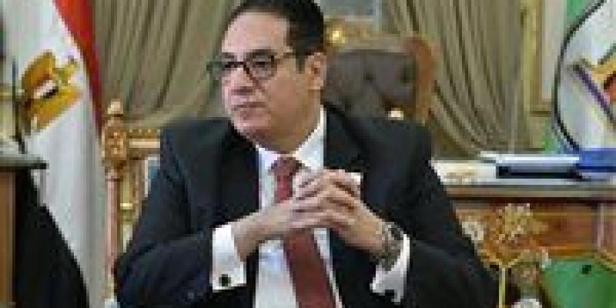 بالبلدي: رئيس
      جامعة
      القاهرة:
      هجرة
      الأطباء
      قوة
      ناعمة
      وليست
      نقطة
      ضعف..
      والتوسع
      بكليات
      الطب
      ضرورة