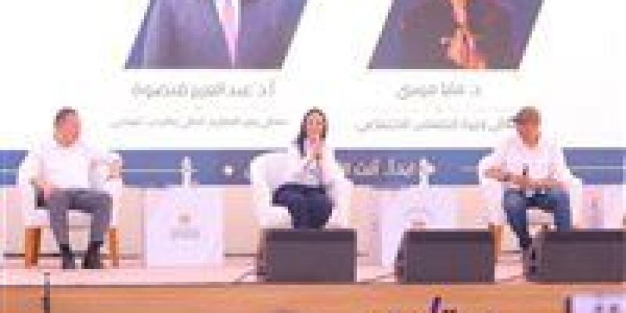 بالبلدي: وزيرا
      التعليم
      العالي
      والتضامن:
      مليون
      خدمة
      مستهدفة
      لطلاب
      الجامعات
      خلال
      العام
      المقبل
