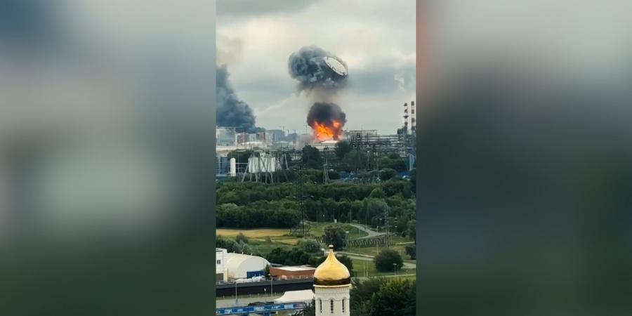 بالبلدي: ضربات غير مسبوقة على بعد أميال من الكرملين تمثل نقطة تحول بحرب بوتين وعرضًا واضحًا لضعف موسكو