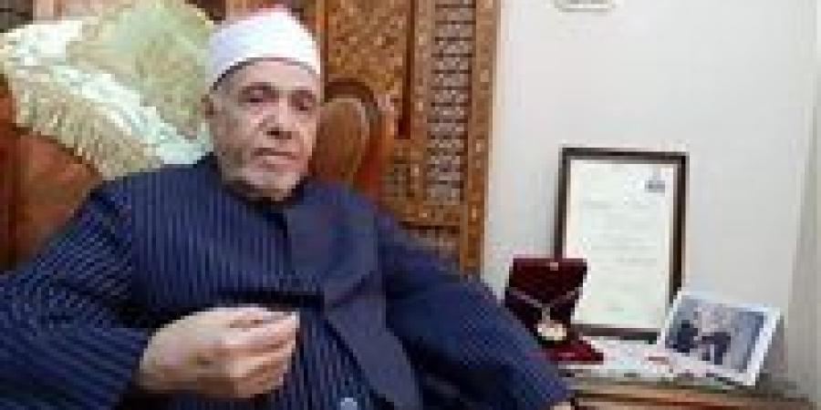 بالبلدي: نقابة
      محفظي
      وقراء
      القرآن
      الكريم
      تقر
      زيادة
      المعاشات
      والاشتراكات
      ومصروفات
      الجنازة