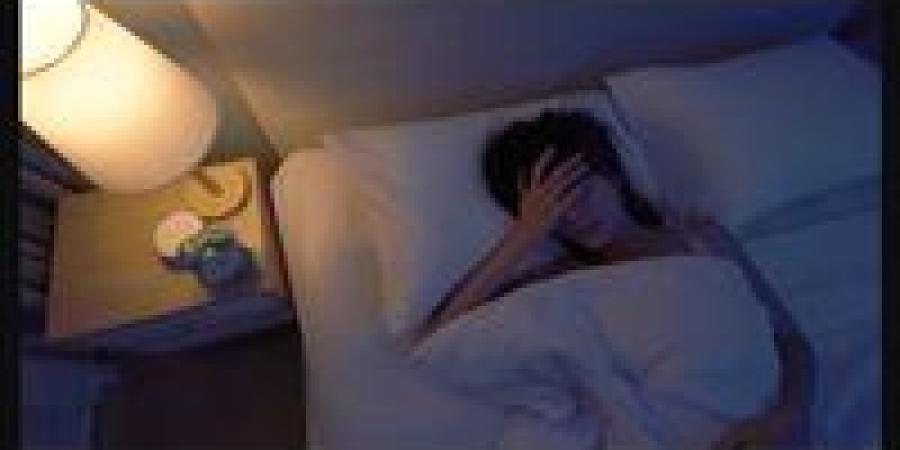 بالبلدي: هل
      يساعد
      القنب
      تحسين
      عملية
      النوم؟
