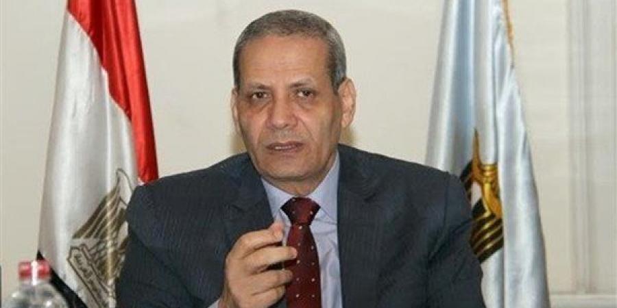بالبلدي: الهلالي
      الشربيني
      الهلالي
      يكتب:
      بين
      بناء
      العقل
      والضمير..ماذا
      ننتظر
      من
      التربية
      الدينية؟