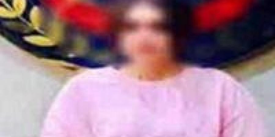 بالبلدي: بسبب
      فيديوهات
      مثيرة
      للجدل..
      سقوط
      صانعة
      محتوى
      في
      قبضة
      الأمن
      بأكتوبر