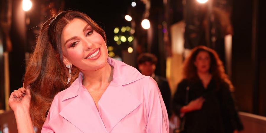 بالبلدي: ببدلة رجالية.. ريتا حرب تهنئ الأمهات العازبات بعيد الأب
