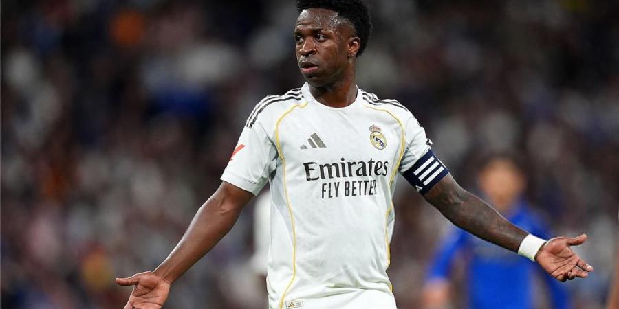 بالبلدي : فلورنتينو
      بيريز
      يرسم
      خطاً
      أحمر
      لـ
      فينيسيوس
      جونيور
      مع
      ريال
      مدريد