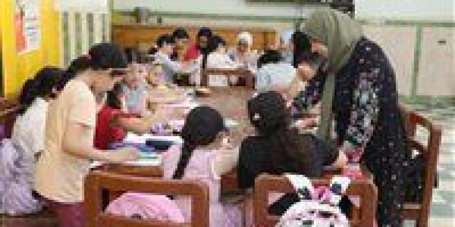 بالبلدي: إبداع
      الأطفال
      يتألق
      في
      كورس
      الرسم
      بمركز
      شباب
      السنانية
      بدمياط
