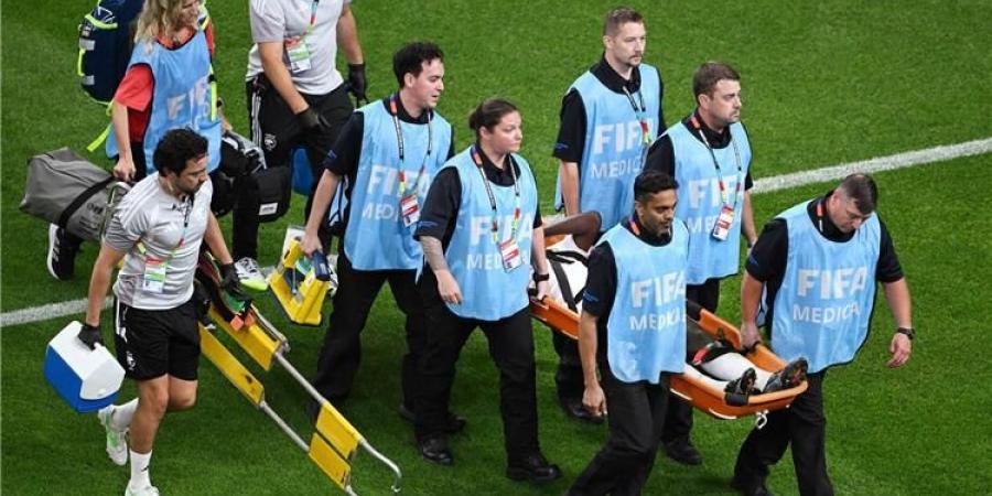 بالبلدي : صور
      |
      لاعب
      السعودية
      يغادر
      مباراة
      الرأس
      الأخضر
      على
      نقالة
      بعد
      إصابة
      قوية