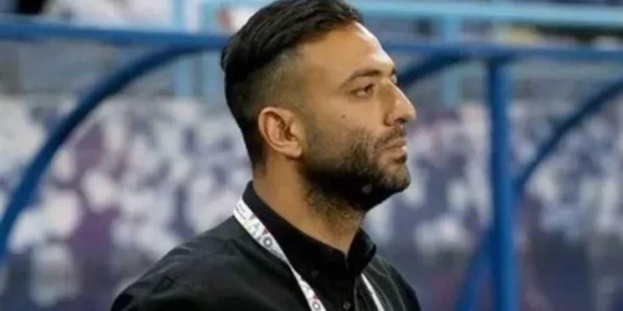 ميدو
      يرد
      على
      منتقدي
      حسام
      حسن
      بعد
      تأهل
      مصر:
      “الانتقاد
      حق
      مشروع
      لكن
      بدون
      قسوة”