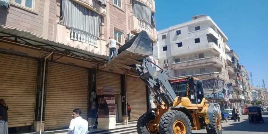 حملات
      مكثفة
      بأحياء
      الإسكندرية
      لإزالة
      الإشغالات
      والتعديات
      والتحفظ
      على
      1300
      حالة
      إشغال
      متنوع
      وإزالة
      123
      تندة
      مخالفة
