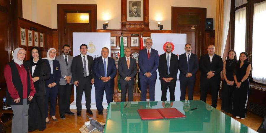 بالبلدي : شراكة
      استراتيجية
      بين
      بنك
      مصر
      وڤودافون
      بيزنس
      لدعم
      وتمكين
      الشركات
      الصغيرة
      والمتوسطة
      عبر
      منصة
      “إنجز
      من
      ڤودافون
      بيزنس”
      الرقمية
      المتكاملة