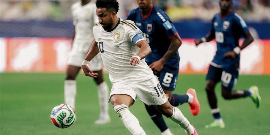 بالبلدي : رئيس
      اتحاد
      الكرة
      السعودي
      يتقدم
      باستقالته
      بعد
      الخروج
      من
      كأس
      العالم