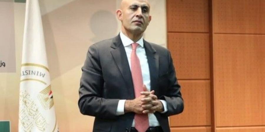بالبلدي: طلاب
      يستخدمون
      الذكاء
      الاصطناعي
      في
      إعداد
      البحوث
      وحل
      التقييمات