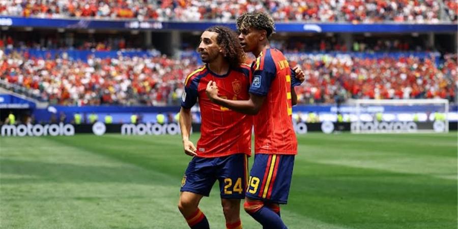 بالبلدي : يامال
      بعد
      الفوز
      على
      النمسا:
      لا
      نخشى
      أي
      فريق
      ..
      واللعب
      ضد
      رونالدو
      شرف