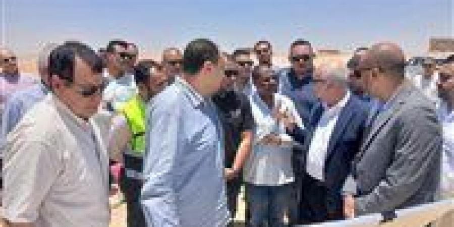 بالبلدي: وزيرة
      الإسكان
      تتابع
      تقنين
      أوضاع
      الأراضي
      بالمدن
      الجديدة
      وتوجه
      بسرعة
      إنهاء
      الطلبات