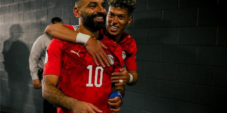 بالبلدي : ديلي
      ميل:
      إمام
      عاشور
      نجم
      صاعد
      يضيء
      سماء
      كأس
      العالم..
      ودموع
      الفرح
      تنهمر
      من
      قلب
      صلاح
      البطل