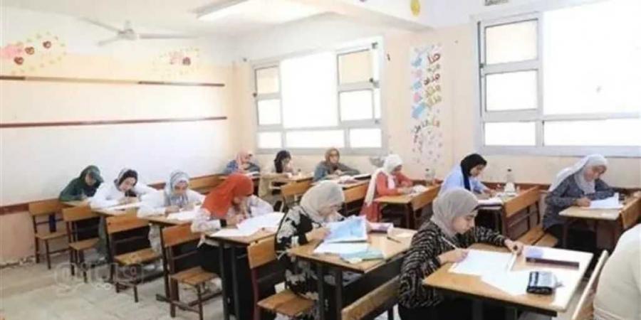تعليم
      بني
      سويف:
      انتظام
      سير
      امتحانات
      الثانوية
      العامة
      في
      مادة
      اللغة
      الأجنبية
      الأولى