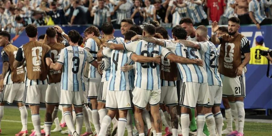 بالبلدي : منتخب
      الأرجنتين
      يتعرض
      لانتكاسة
      جديدة
      قبل
      مباراة
      مصر
      في
      كأس
      العالم