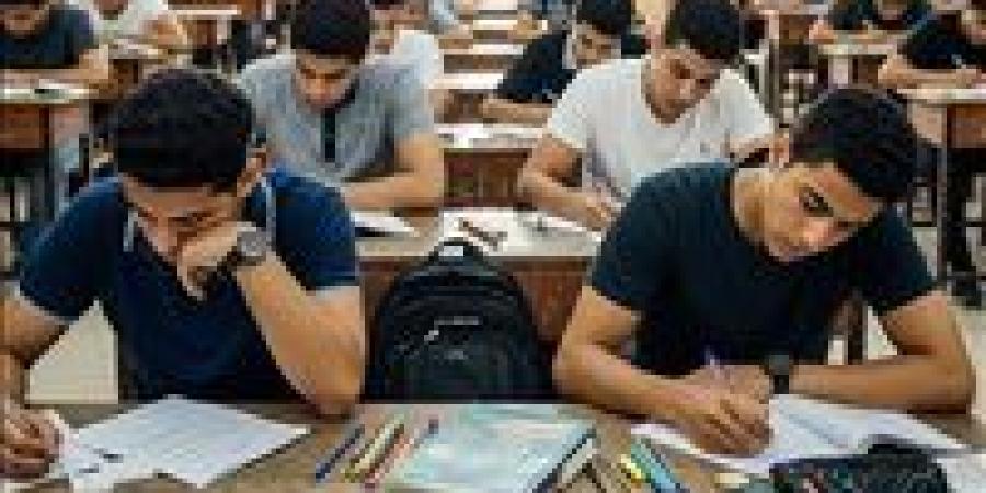 بالبلدي : عاجل..
      قائمة
      الكليات
      والمعاهد
      المتاحة
      لخريجي
      الدبلومات
      الفنية
      2026