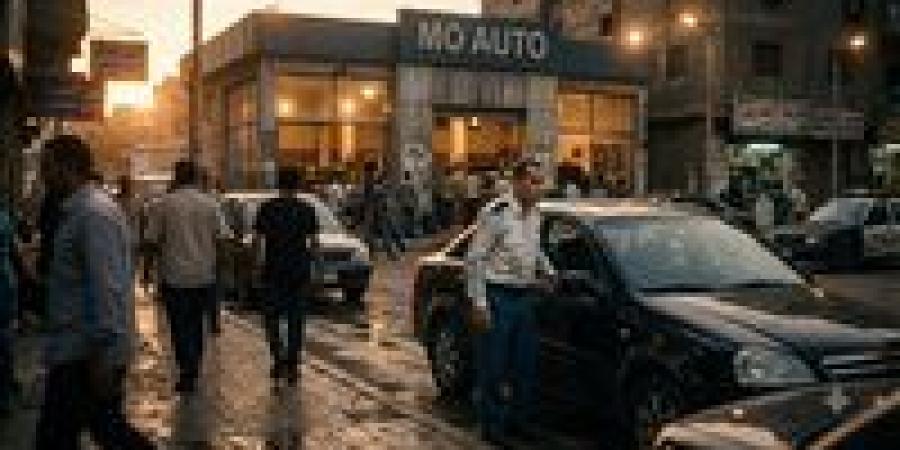 بالبلدي: اعترافات
      سائق
      بشركة
      فالكون
      أمام
      النيابة..
      كيف
      روى
      وليد
      رسمي
      حمزة
      تفاصيل
      انتقال
      موكب
      صبري
      نخنوخ
      إلى
      معرض
      السيارات؟
