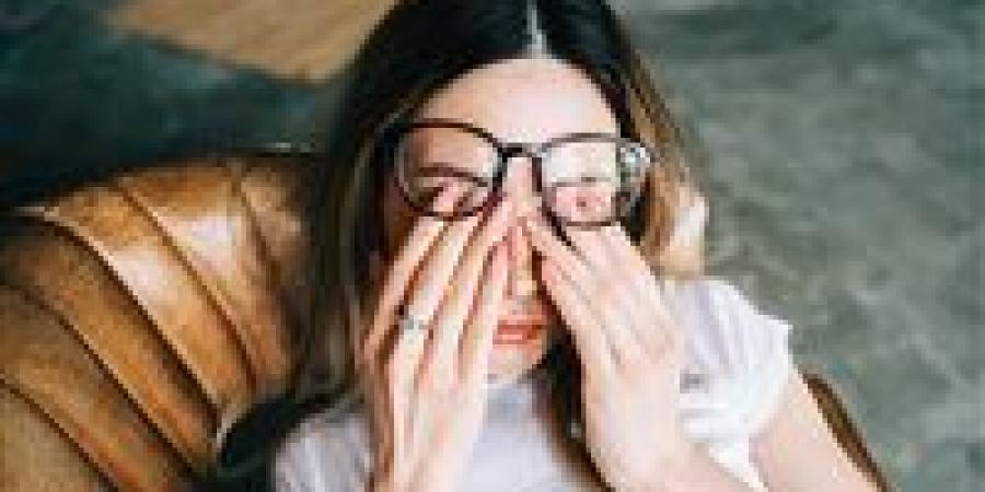 بالبلدي: التوتر
      هو
      السبب..
      لماذا
      لا
      تستطيع
      النوم
      حتى
      مع
      الإرهاق
      الشديد؟