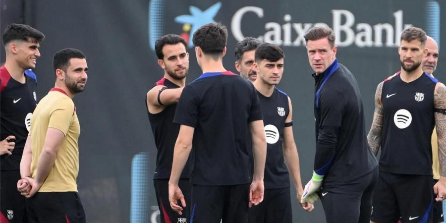 بالبلدي : لاعب
      برشلونة
      يغادر
      معسكر
      إنجلترا
      استعدادًا
      لرحيله