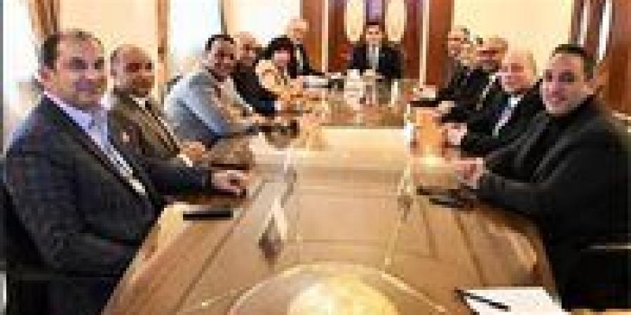 بالبلدي: البارالمبية
      تٌجرى
      قرعة
      دورى
      كرة
      القدم
      للصم
      غدا
      الأحد
