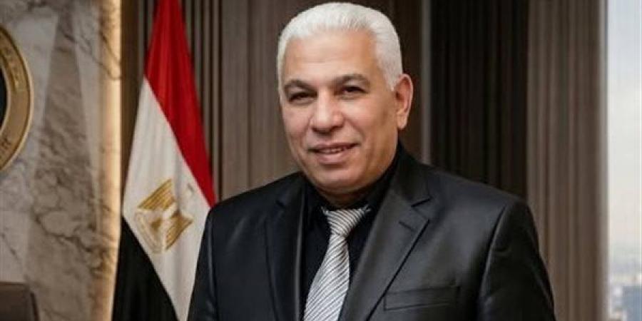 بالبلدي: مسئول
      سابق
      بالتعليم:
      يكشف
      أسرار
      كنترول
      الثانوية
      العامة
      والتصحيح
      وحقيقة
      زيادة
      درجات
      تظلمات
      الطلاب