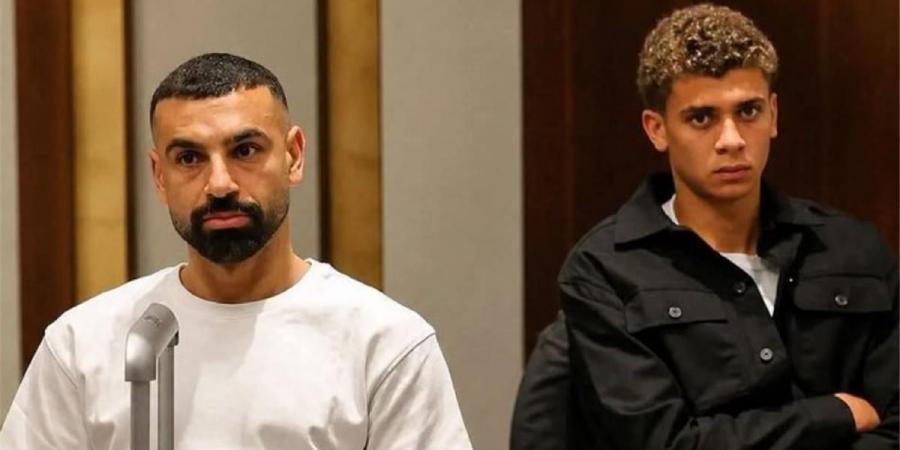 بالبلدي : بارتوميو
      يشيد
      بـ
      حمزة
      عبد
      الكريم
      ويصرّح:
      ثلاثي
      برشلونة
      منع
      ضم
      محمد
      صلاح