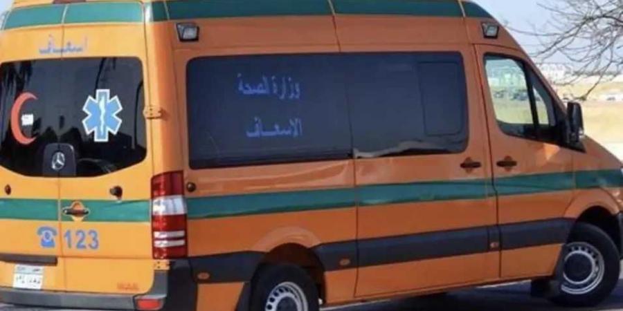 مصرع
      فتاة
      عشرينية
      إثر
      سقوطها
      من
      شرفة
      منزلها
      أثناء
      تعليق
      ستائر
      في
      زفتي