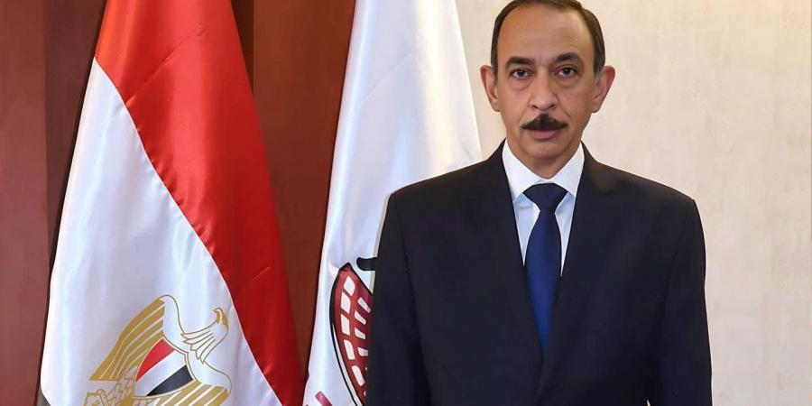 بالبلدي: ضربة
      موجعة
      لمافيا
      الغلال..
      إحباط
      تهريب
      77
      طن
      قمح
      محلي
      في
      طهطا
      بسوهاج